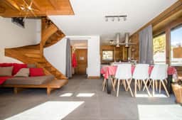 Comfortable Alpine Home Near Ski Slopes