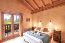 Rustic Mountain Chalet for Group Escapes
