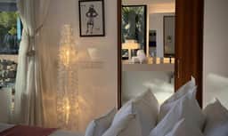 Premium Villa With Private Gated Grounds