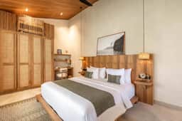 Luxury Two Storey Pool Villa Retreat - Image 4