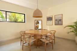 Luxury Two Storey Pool Villa Retreat - Image 2