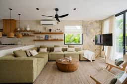 Elegant Escape With Private Swimming Pool - Image 3