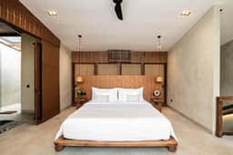 Spacious One Bedroom Luxury Retreat - Image 5