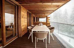 Luxury 2BR Mountain View Apartment with Balcony - Image 5