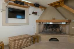 Family Villa With Adriatic Sea Views - Image 2