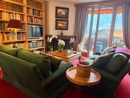 Cozy Chalet Apartment With Mountain Scenery - Image 2