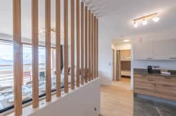Bright Apartment With Breathtaking Mountain Views - Image 5