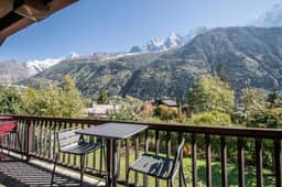 Rustic Chalet Near Chamonix Town Center - Image 4