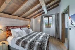 Refined Megève Duplex With Terrace Views - Image 3