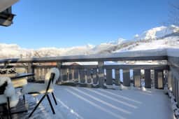 Serene Alpine Chalet With Cinema Room - Image 4