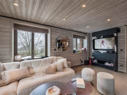 Elegant Six Bedroom Chalet Near Megève - Image 5