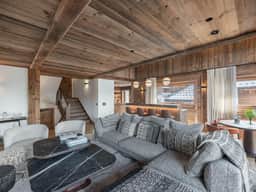 Chalet Near Slopes With Indoor Pool - Image 2