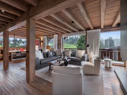 Five Bedroom Chalet Near Megève Skiing - Image 4