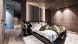 Luxury Chalet With Panoramic Arlberg Views - Image 3