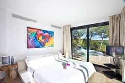 Relaxing Ibiza Home With Private Garden - Image 3