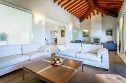 Exclusive Mediterranean Villa With Private Pool - Image 5