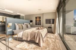 Stylish Villa With Talamanca Bay Views - Image 3