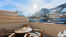 Spacious Downtown Aspen Home for Six - Image 2