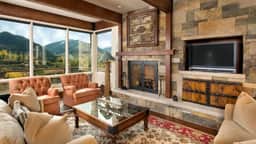 Aspen Mountain Views and Private Deck - Image 2