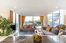 Panoramic Seaviews From Private Infinity Pool - Image 2