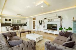 Tranquil Villa With Heated Private Pool - Image 5