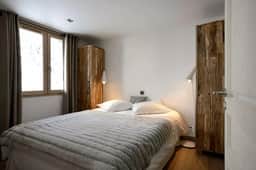 Luxury Group Retreat With Mountain Views - Image 3