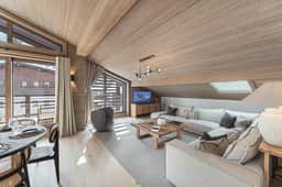 Megève Penthouse With Pool and Sauna - Image 5