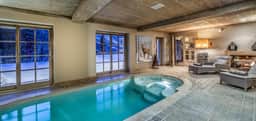 Alpine Luxury With Pool and Cinema - Image 4