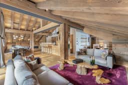 Premium Mountain View Ski Apartment - Image 2