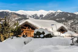 Relaxing Alpine Stay With Indoor Jacuzzi - Image 2