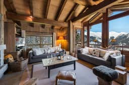 Relaxing Alpine Stay With Indoor Jacuzzi - Image 3