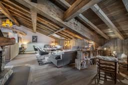 Spacious Chalet In Courchevel Le Praz - Image 5