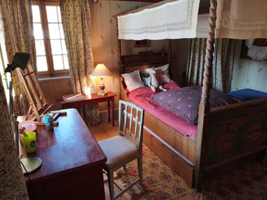 Bedroom 6