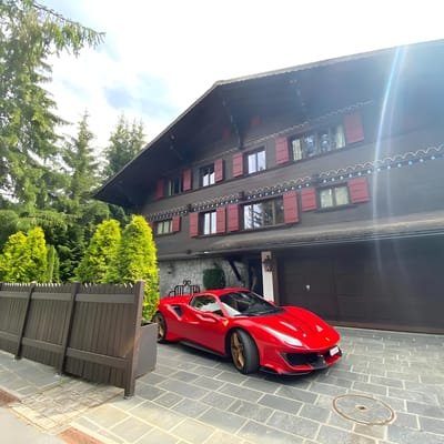 Super Luxury Chalet With Heated Pool And Sauna