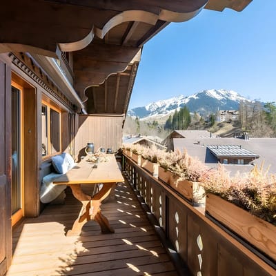 Modern and Bright Apartment in Gstaad Centre