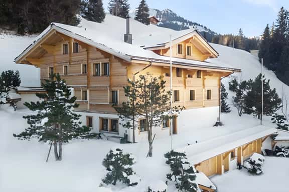 Beautiful Modern Chalet in the Nature Gstaad Region - Image 1