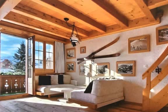 Warm Timbers Flat With Generous Living Area - Image 1