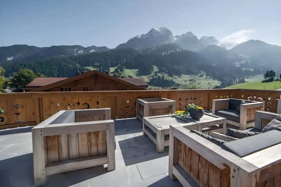 Super private Luxury Chalet with Hotel facilities - Image 1