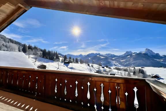 Enchanting Chalet in the Picturesque Schonried - Image 1