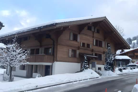 Designed flat Right next to the slopes and village - Image 1