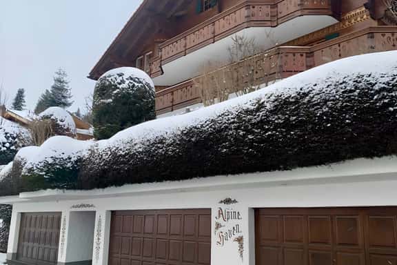 Stunning Duplex in the Heart of the Mountains - Image 1
