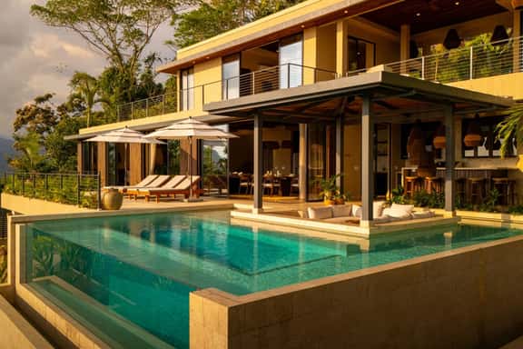 Luxury Escape With Sunset Ocean Views - Image 1