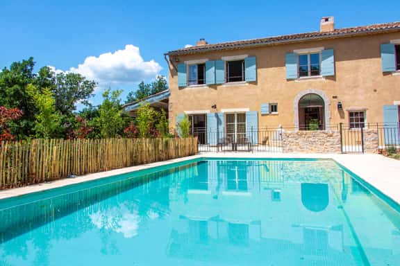 Countryside Retreat With Covered Terrace - Image 1