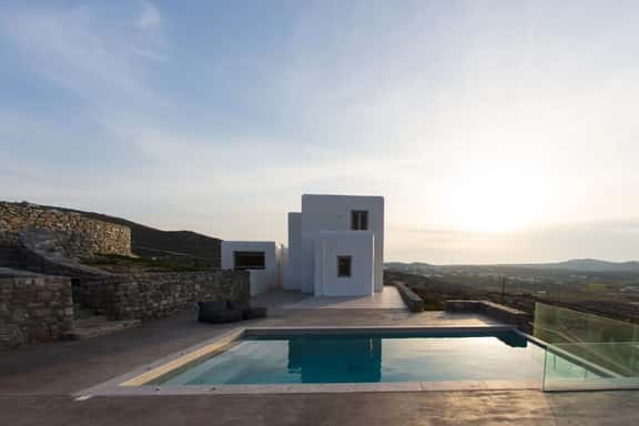 Cycladic Retreat Overlooking Ftelia Bay - Image 1