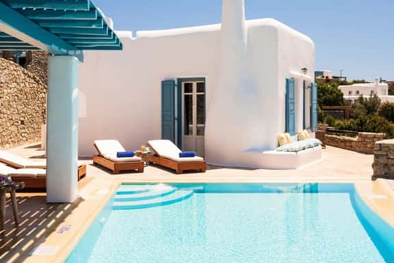 Romantic Retreat With Infinity Pool Views - Image 1