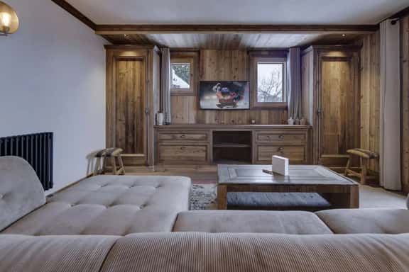 Ski-friendly Apartment With Modern Amenities - Image 1