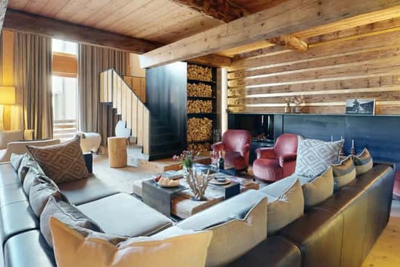Traditional Engadin Home with Modern Comfort - Image 1