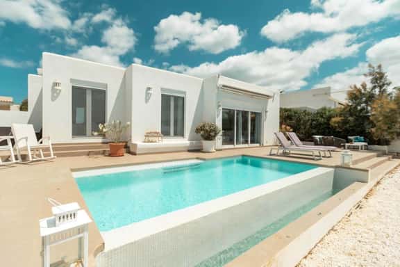 Tranquil Villa Overlooking Mediterranean Sunset - Image 1