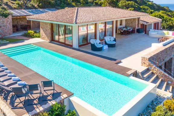 Exclusive Seaview Villa Near Portobello Beach - Image 1