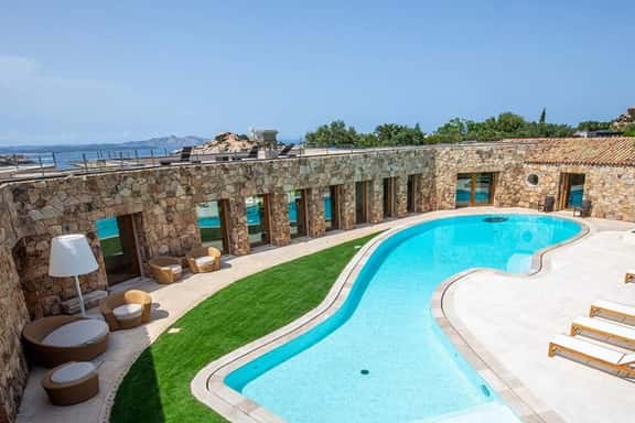 Panoramic Hilltop Villa Overlooking Emerald Coast - Image 1